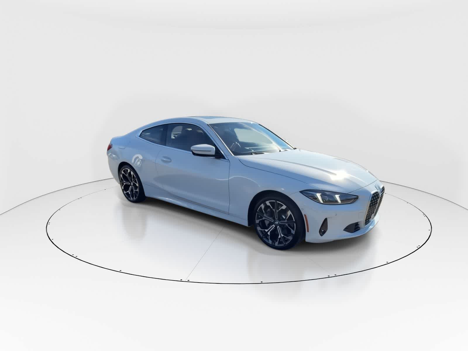 Thumbnail: 2025 BMW 4 Series - 3