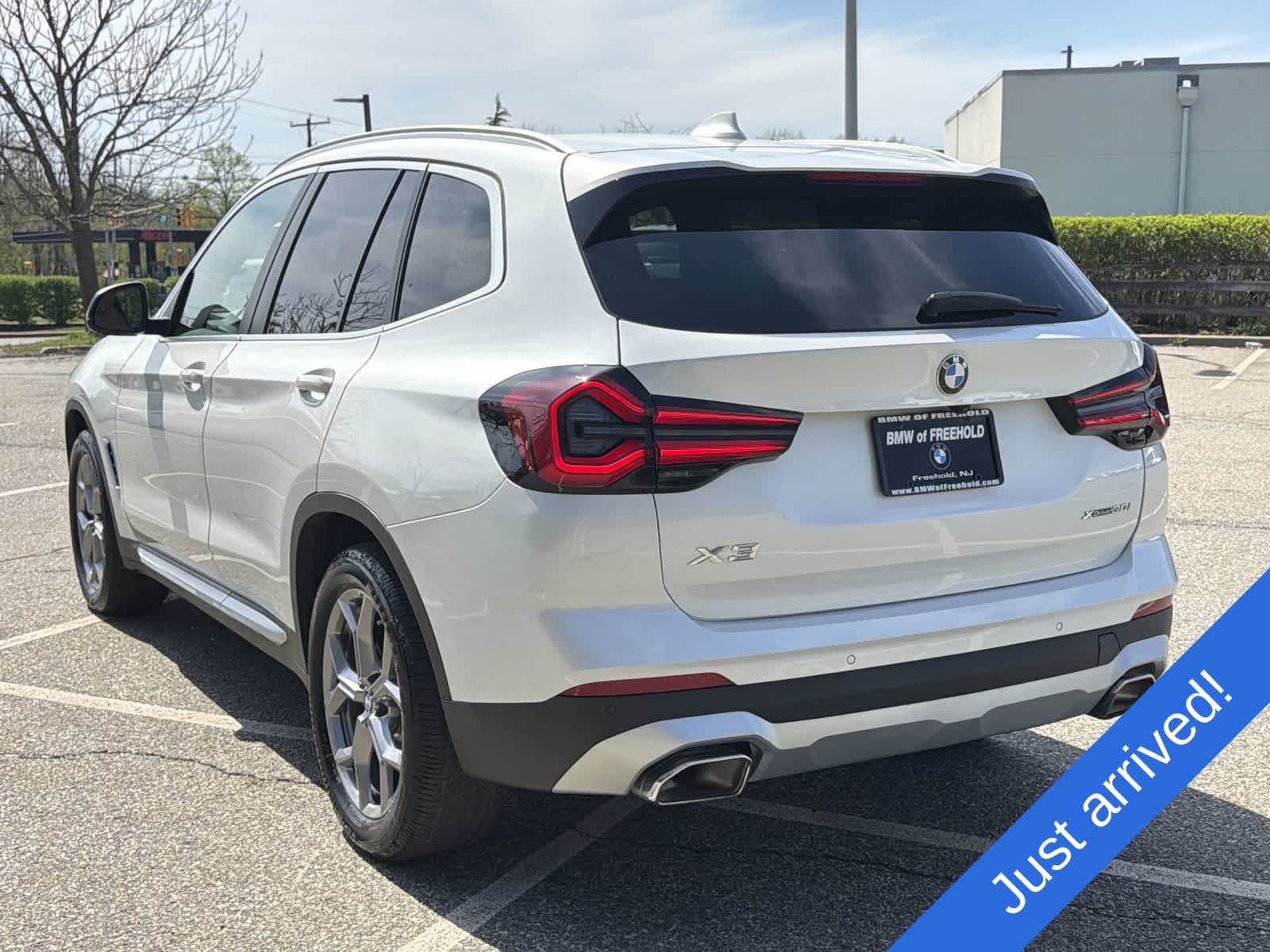 Thumbnail: 2023 BMW X3 - 12