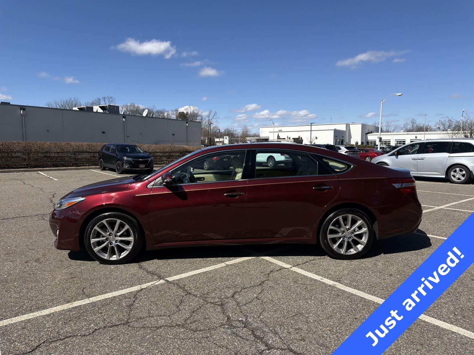 Thumbnail: 2015 Toyota Avalon - 11