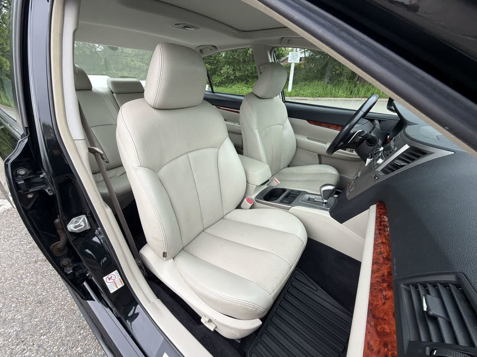 Thumbnail: 2011 Subaru Legacy - 22