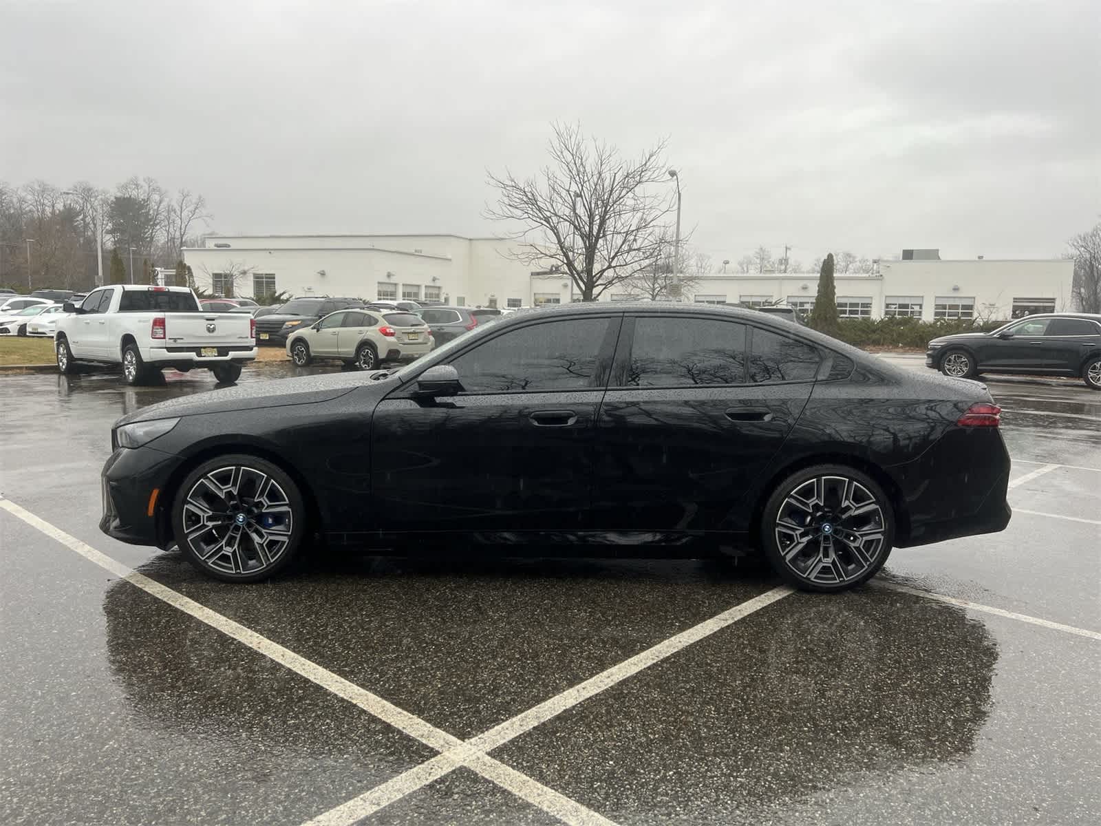 Thumbnail: 2025 BMW i5 - 11