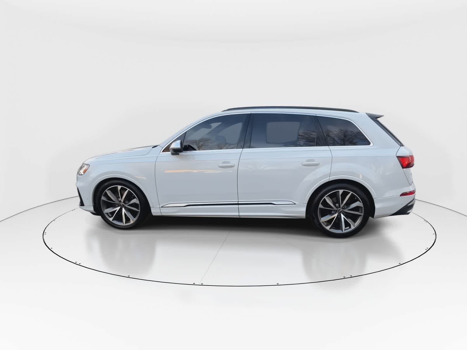 Thumbnail: 2024 Audi SQ7 - 5