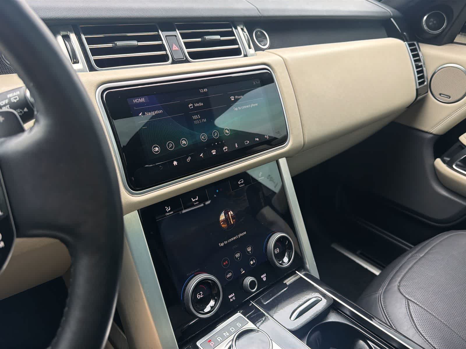 Thumbnail: 2018 Land Rover Range Rover - 24