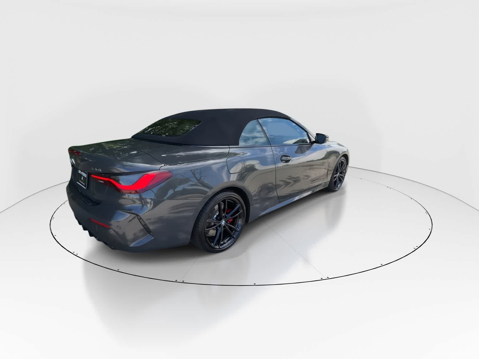 Thumbnail: 2022 BMW 4 Series - 4