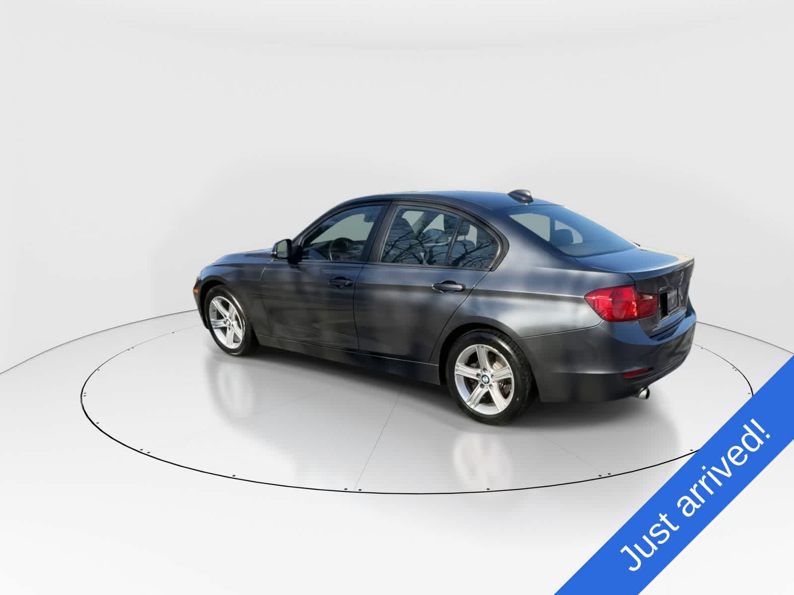 Thumbnail: 2015 BMW 3 Series - 2