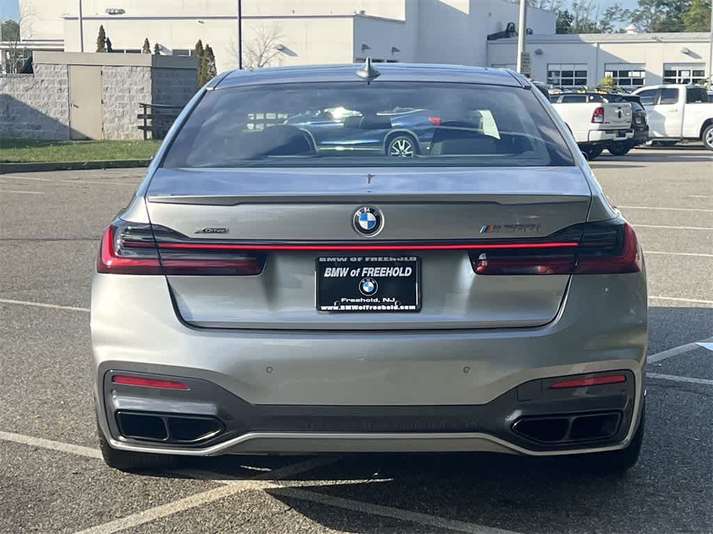Thumbnail: 2022 BMW 7 Series - 13