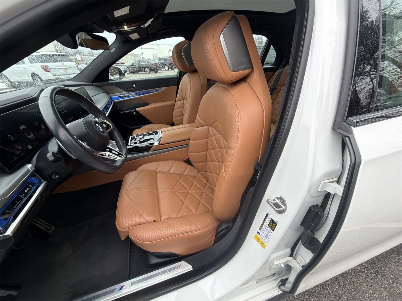 Thumbnail: 2023 BMW 7 Series - 19