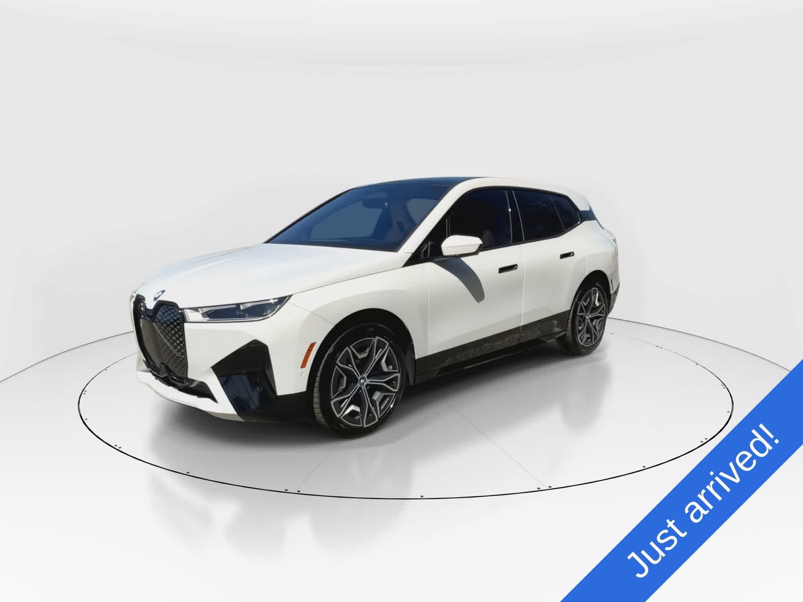 Thumbnail: 2024 BMW iX - 4