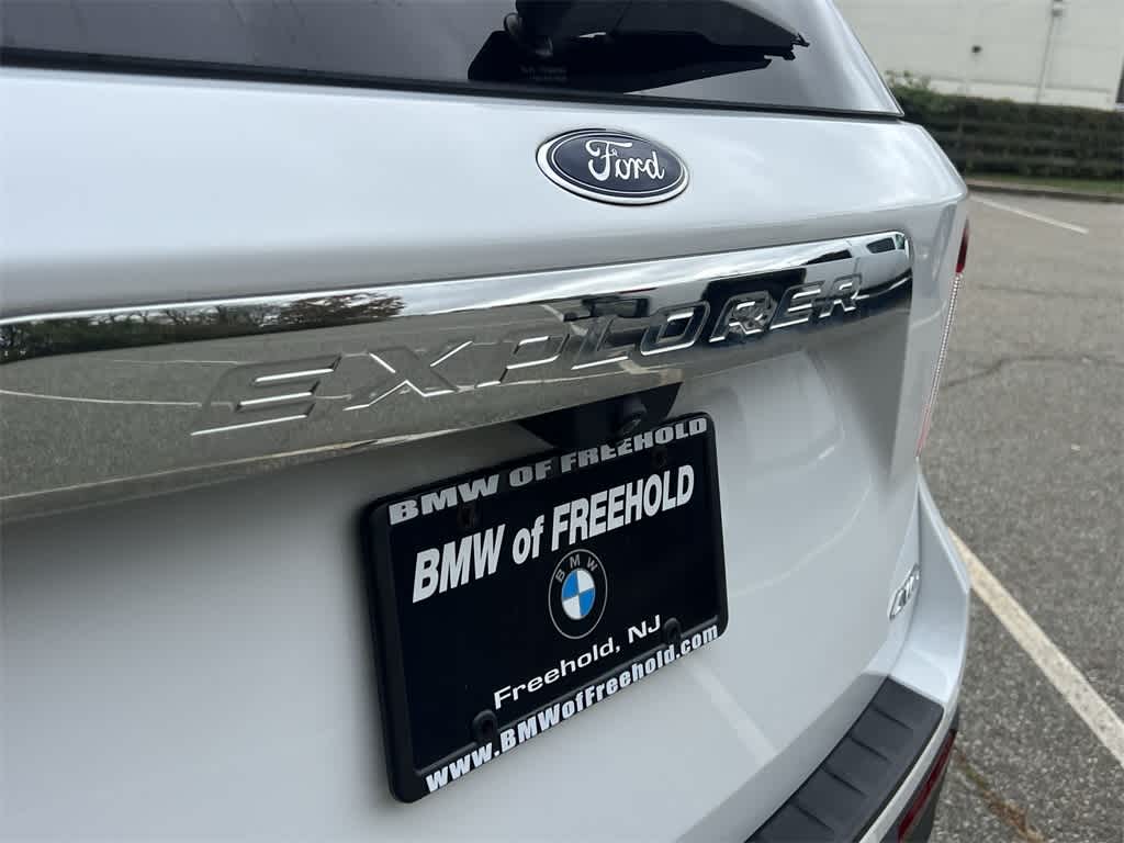 Thumbnail: 2021 Ford Explorer - 15