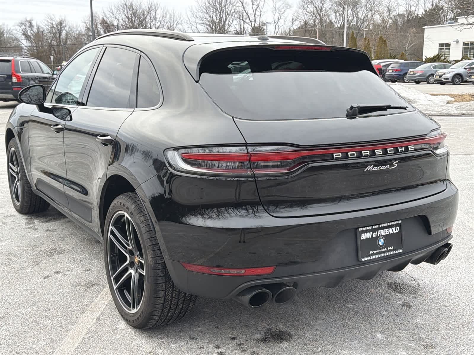 Thumbnail: 2020 Porsche Macan - 12
