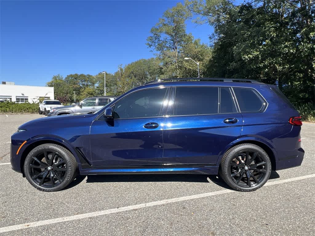 Thumbnail: 2024 BMW X7 - 11