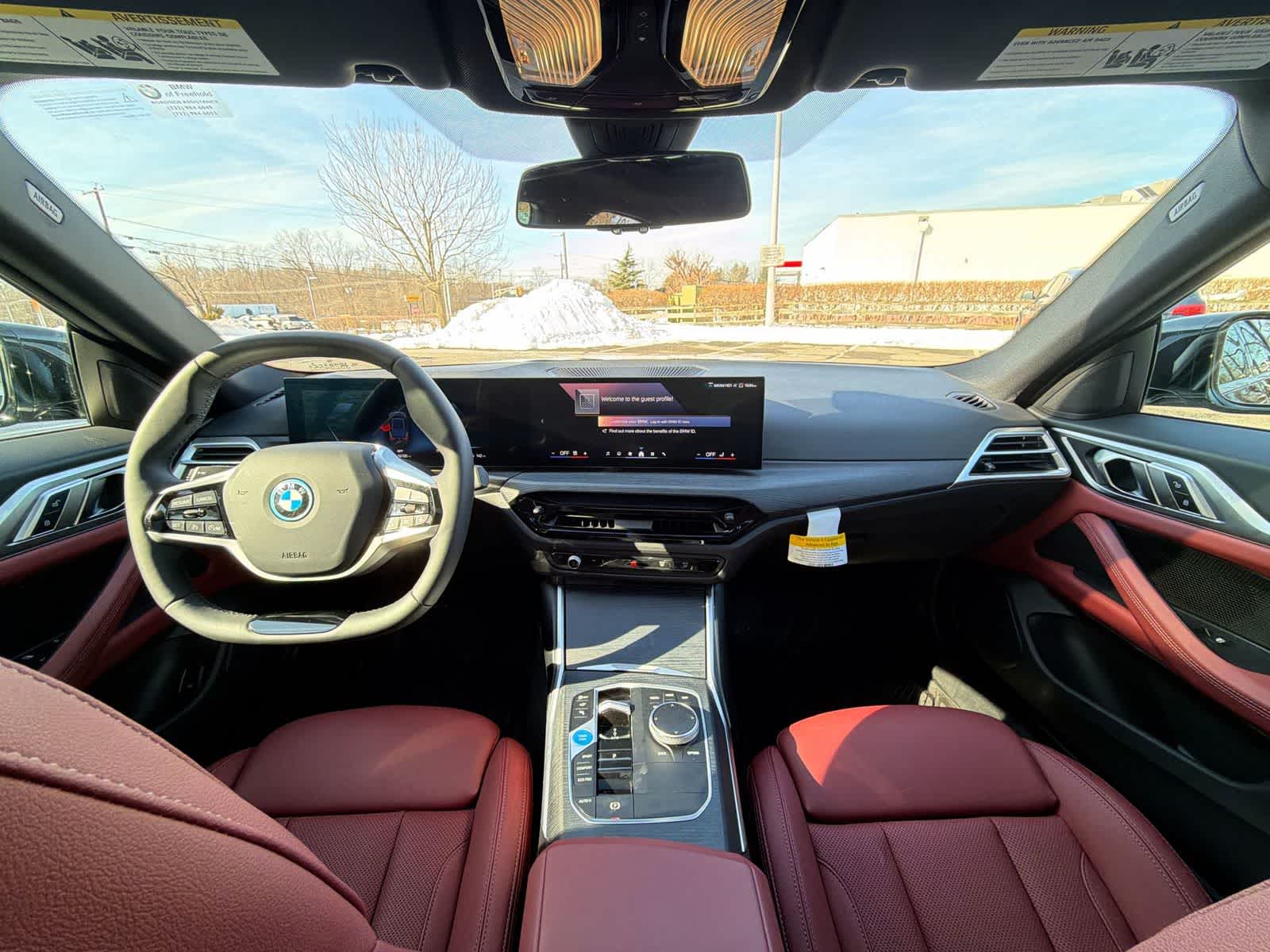 Thumbnail: 2025 BMW i4 - 18