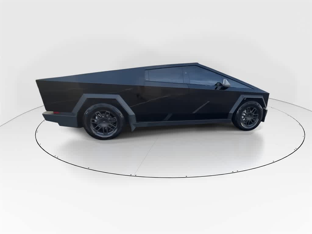 2024 Tesla Cybertruck photo 2