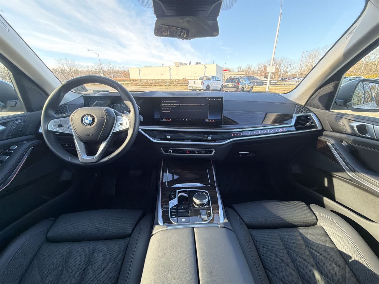 Thumbnail: 2025 BMW X7 - 18