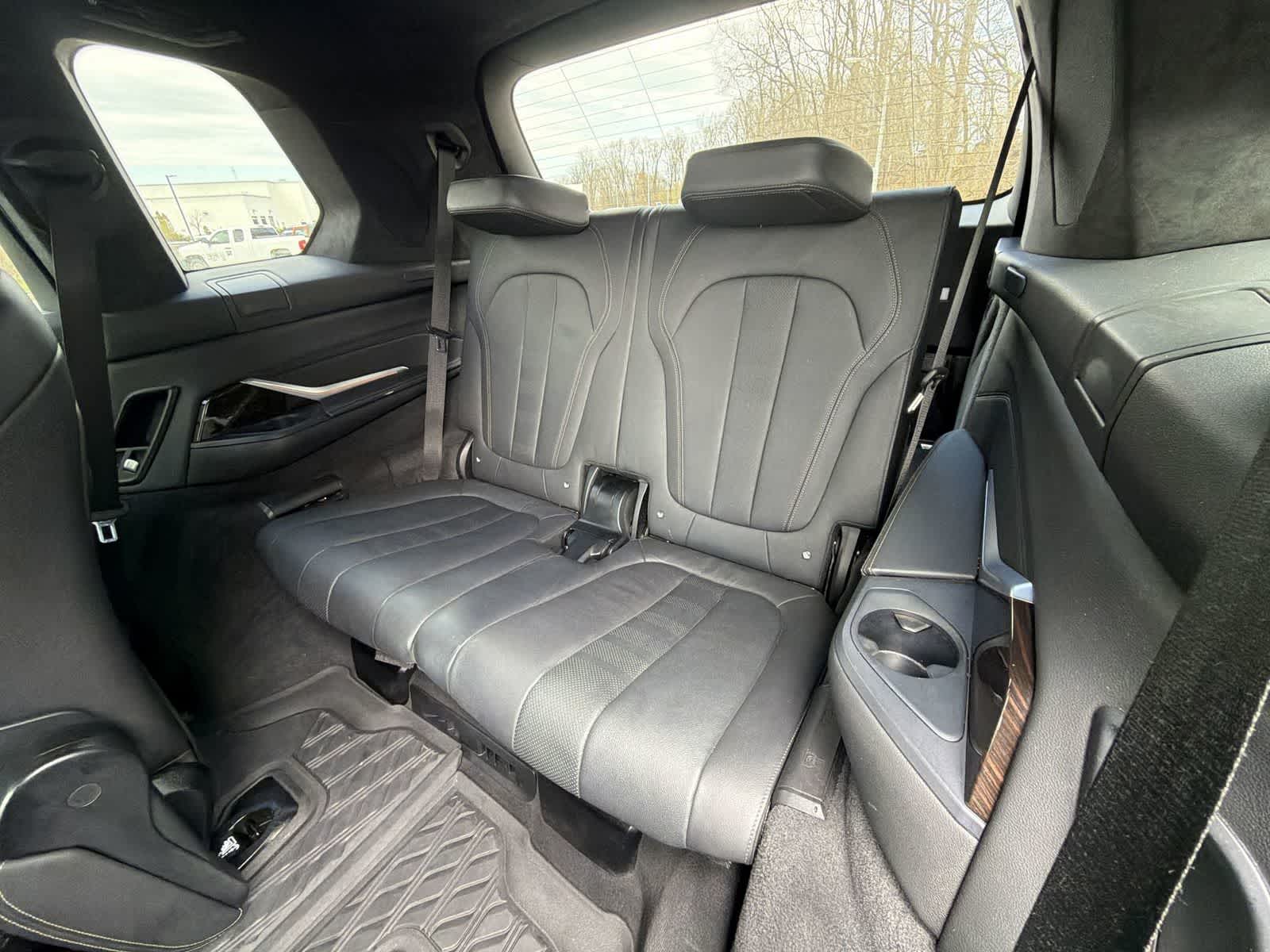 Thumbnail: 2020 BMW X7 - 30