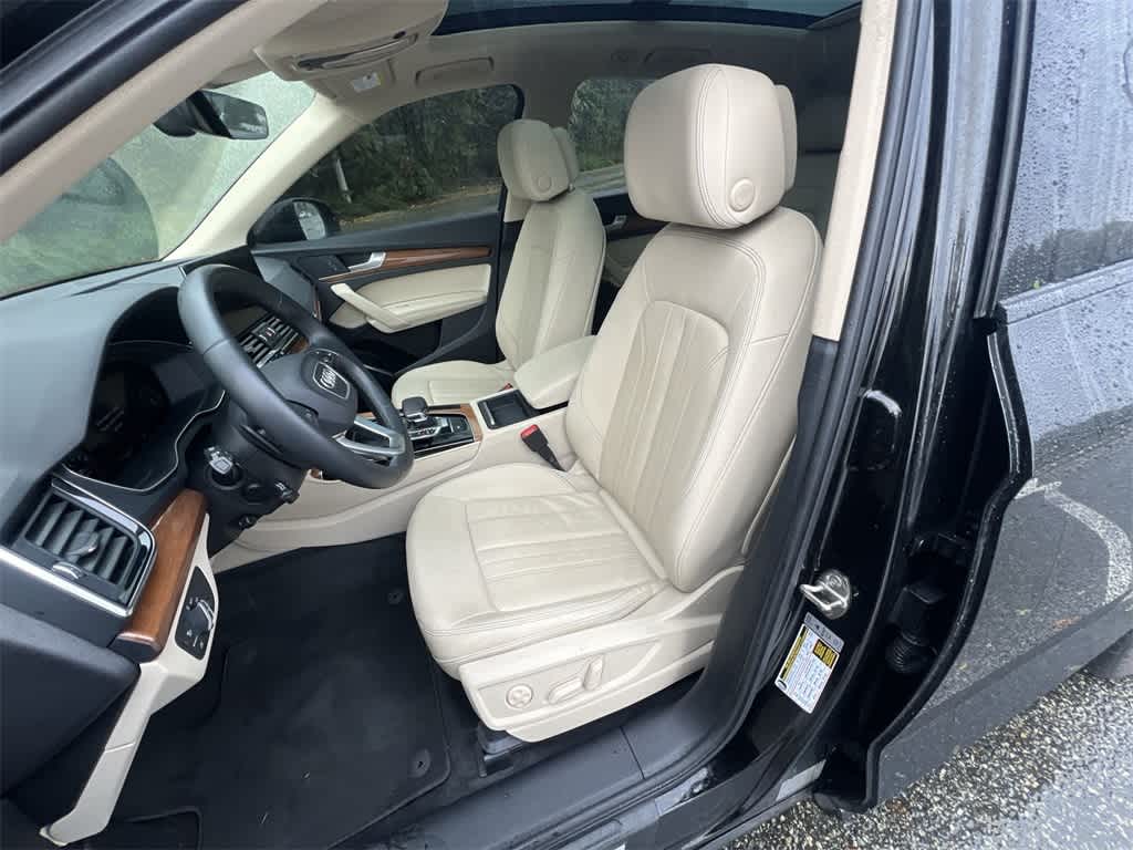 Thumbnail: 2022 Audi Q5 - 19