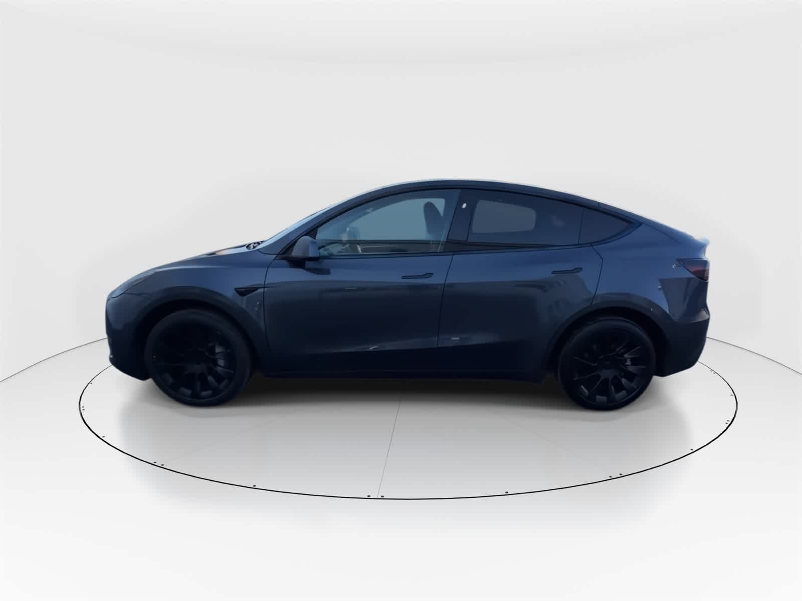 Thumbnail: 2023 Tesla Model Y - 6