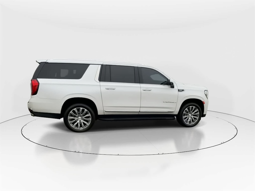 Used 2021 GMC Yukon XL Denali SUV