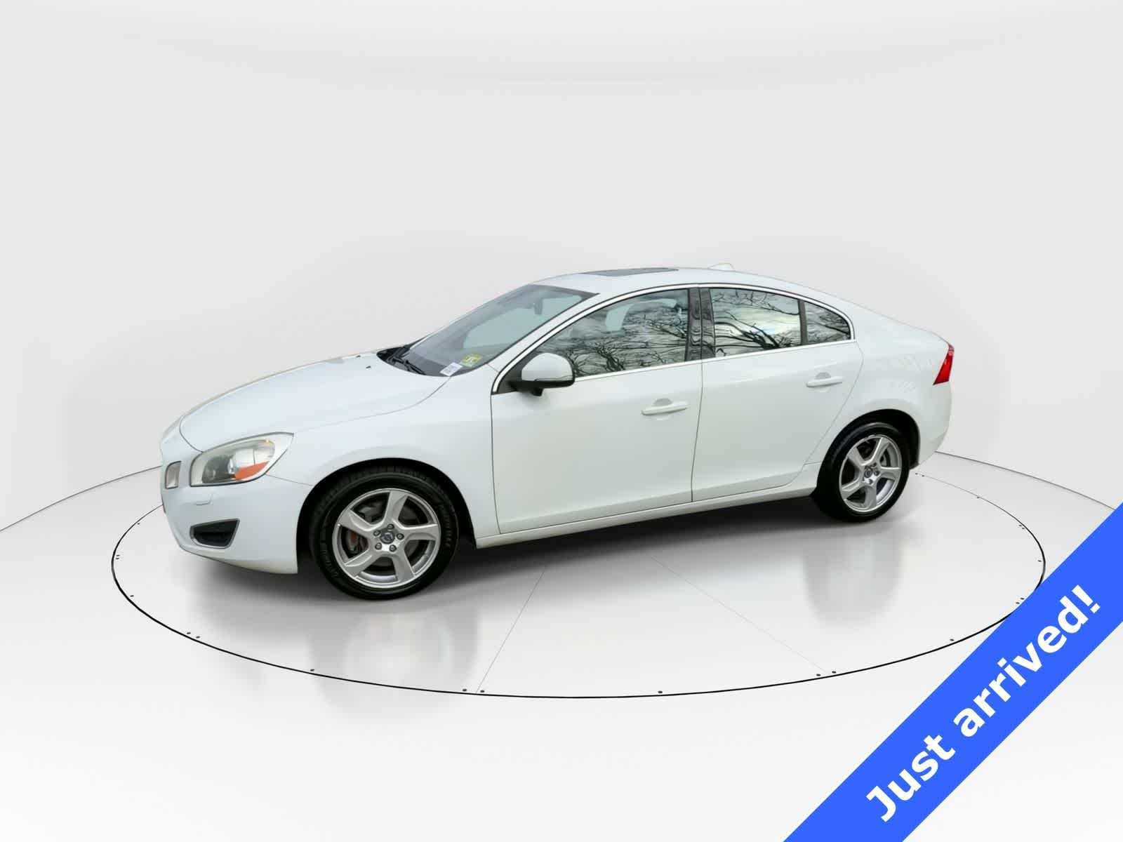 Thumbnail: 2013 Volvo S60 - 4