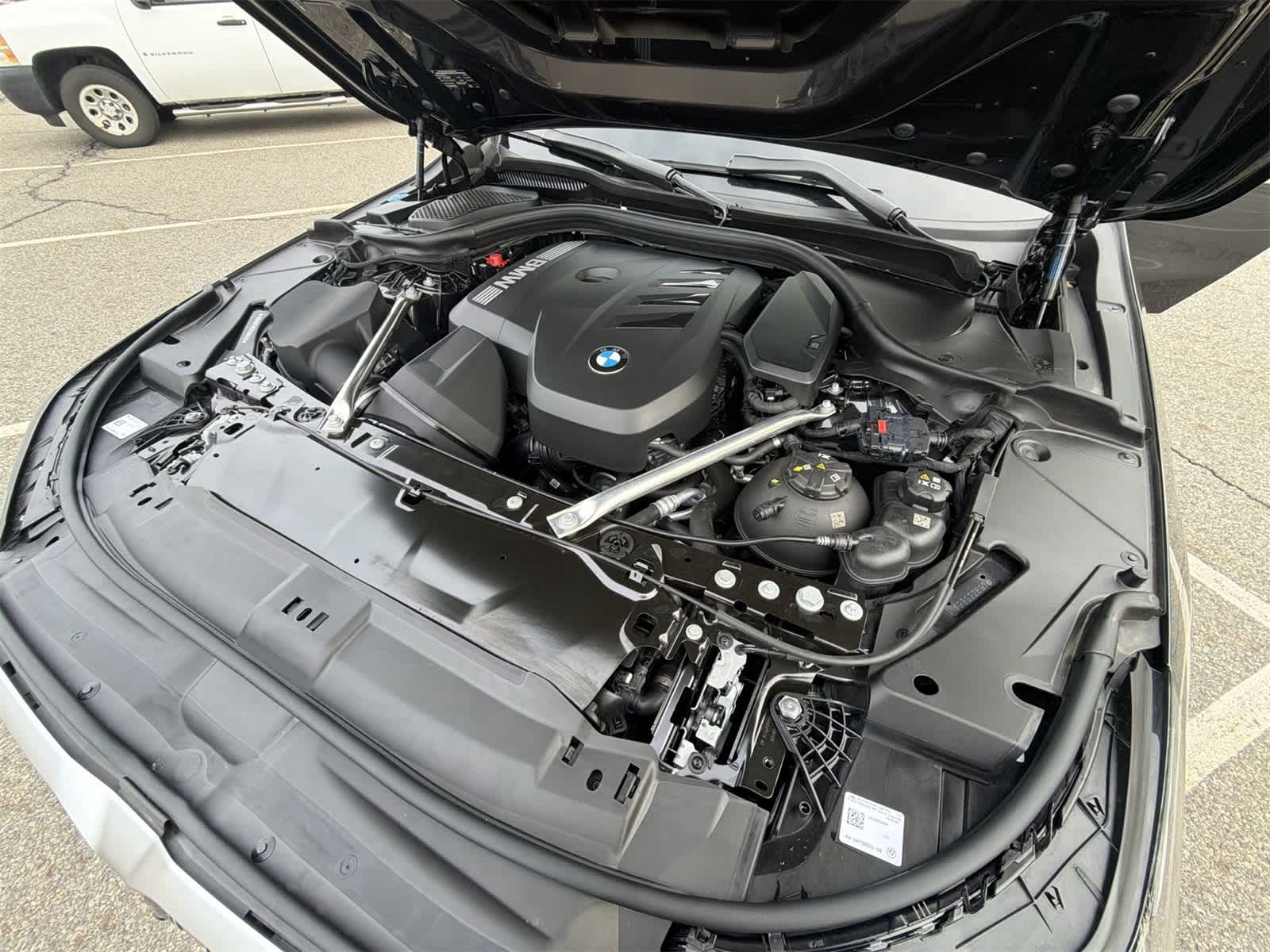 Thumbnail: 2026 BMW 5 Series - 17