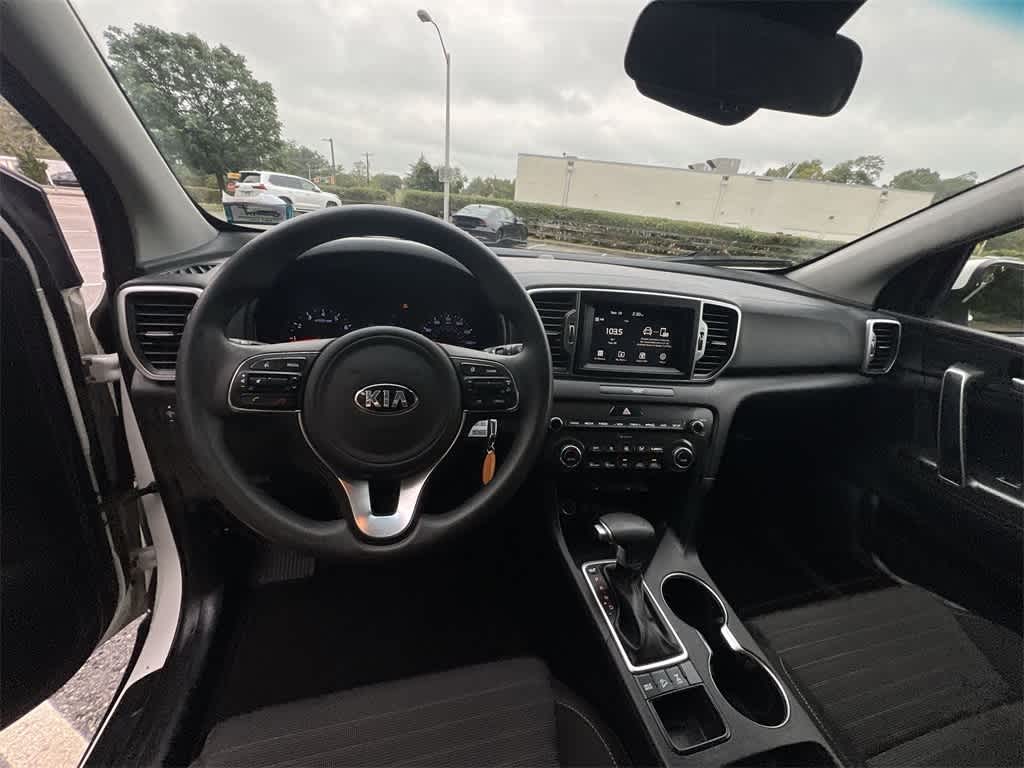 Thumbnail: 2018 Kia Sportage - 18