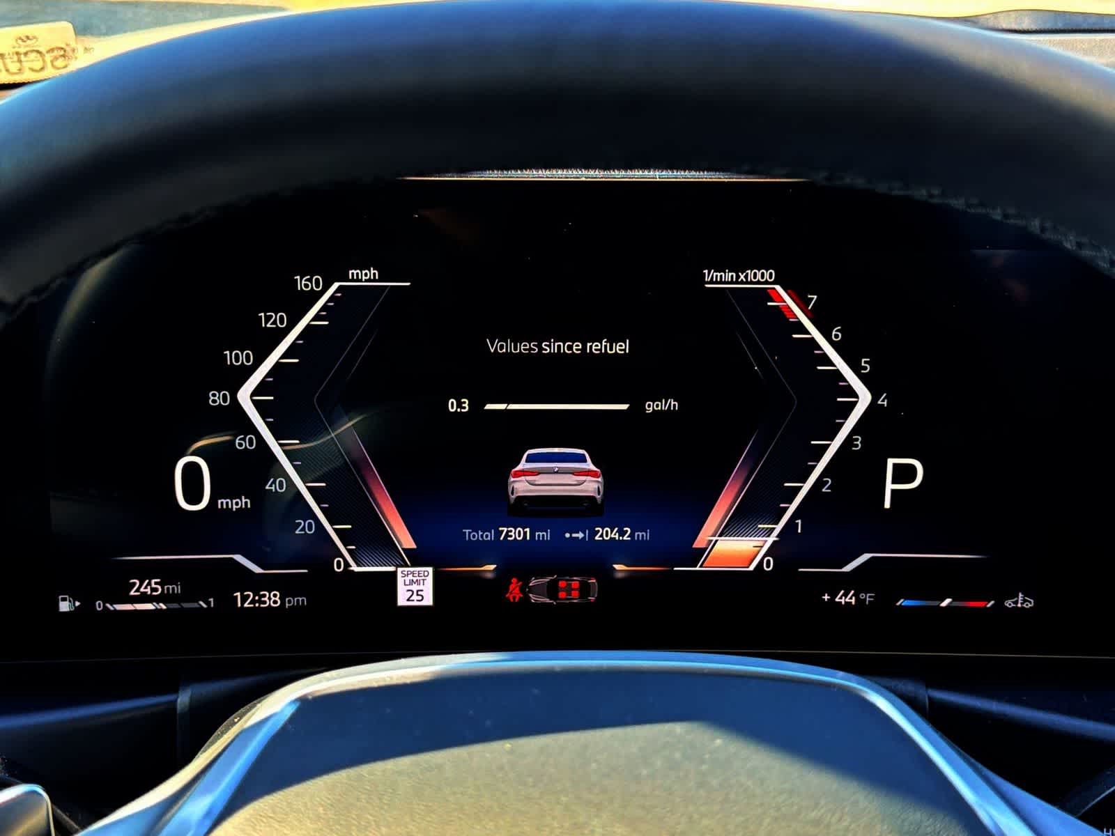 Thumbnail: 2025 BMW 4 Series - 26