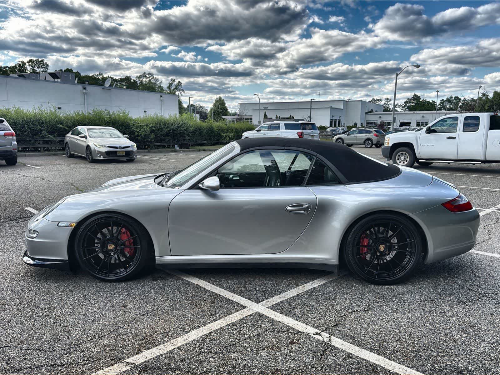Thumbnail: 2006 Porsche 911 - 11