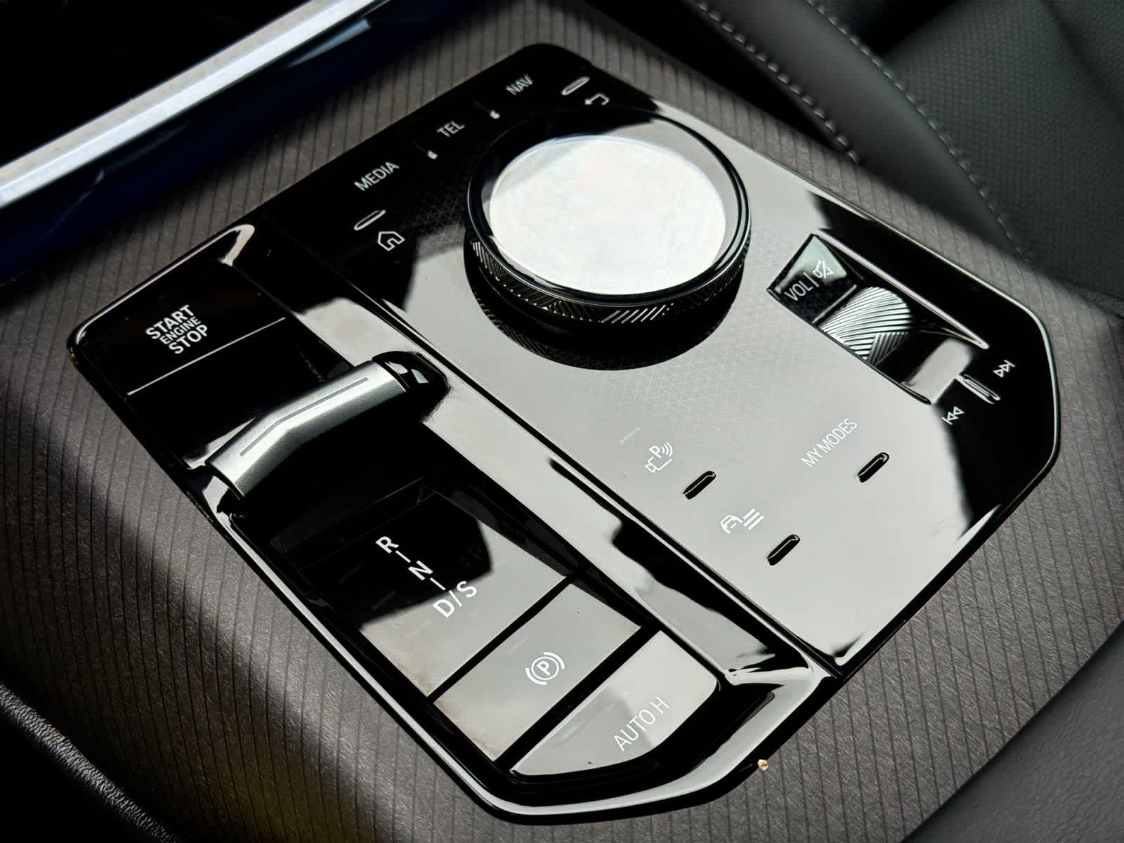Thumbnail: 2025 BMW X3 - 25