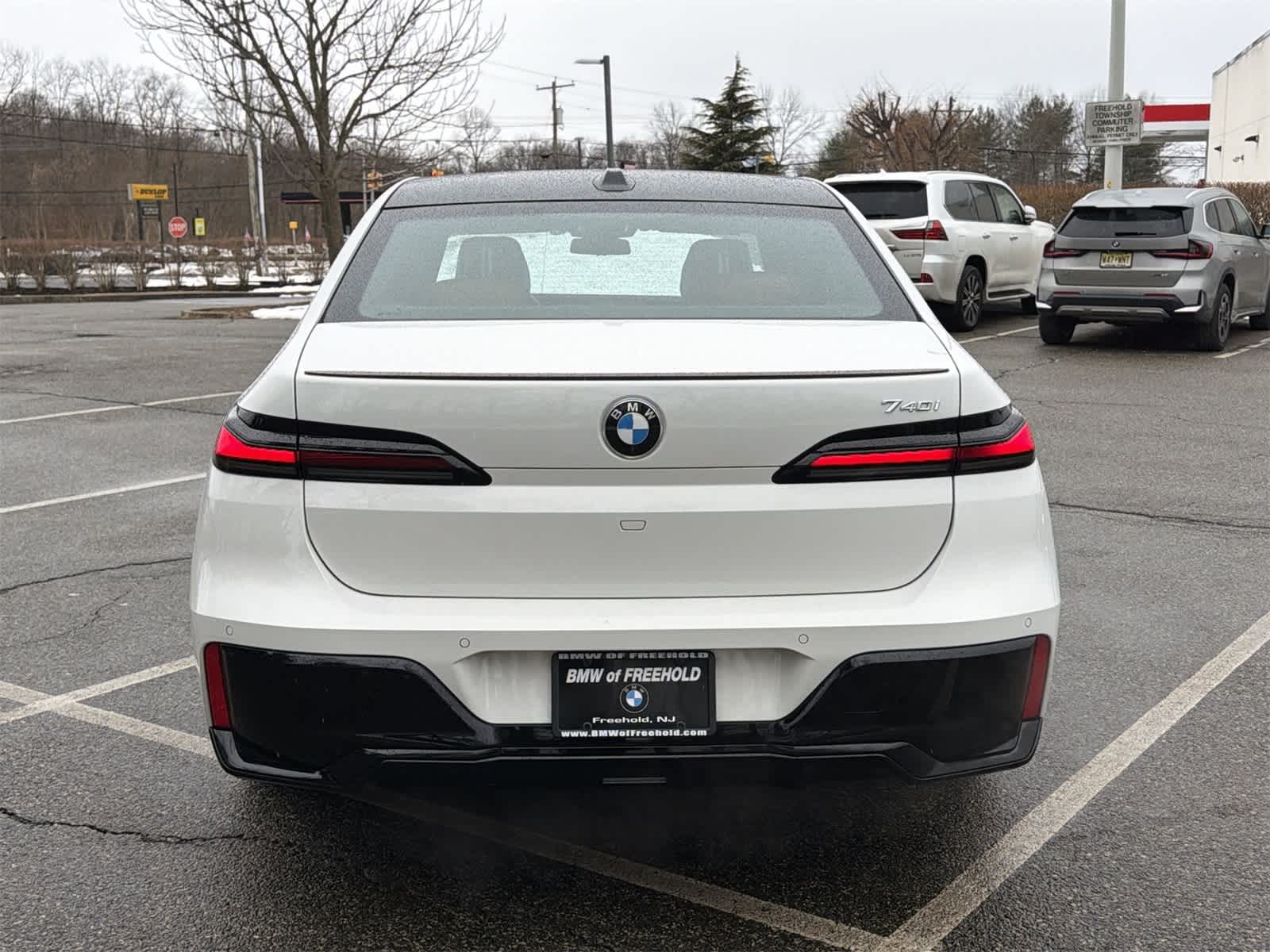 Thumbnail: 2023 BMW 7 Series - 13