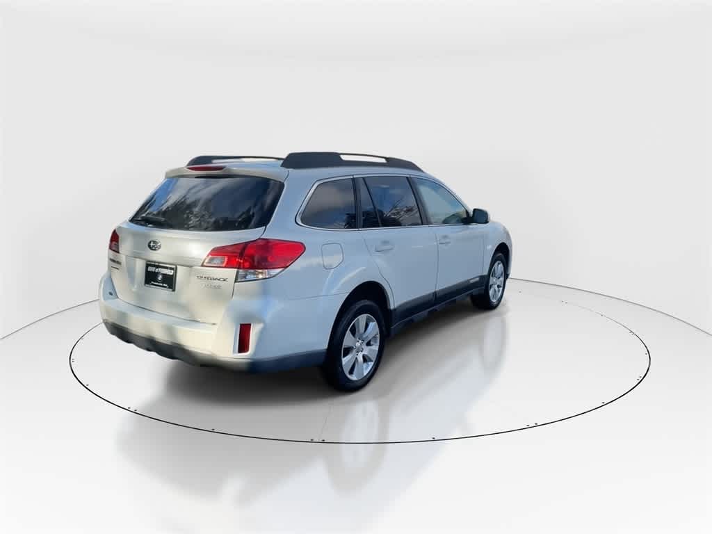 Thumbnail: 2011 Subaru Outback - 9