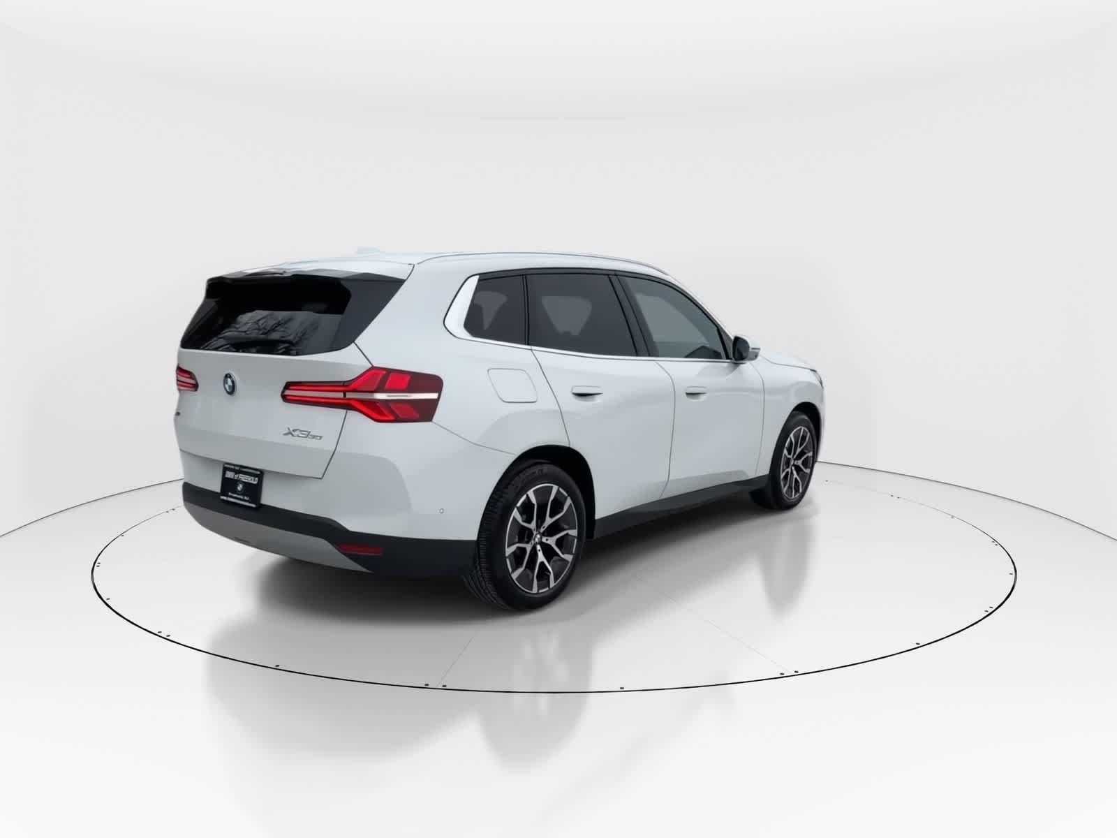 Thumbnail: 2025 BMW X3 - 9