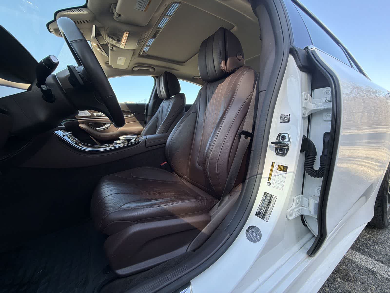 Thumbnail: 2019 Mercedes-Benz CLS - 19