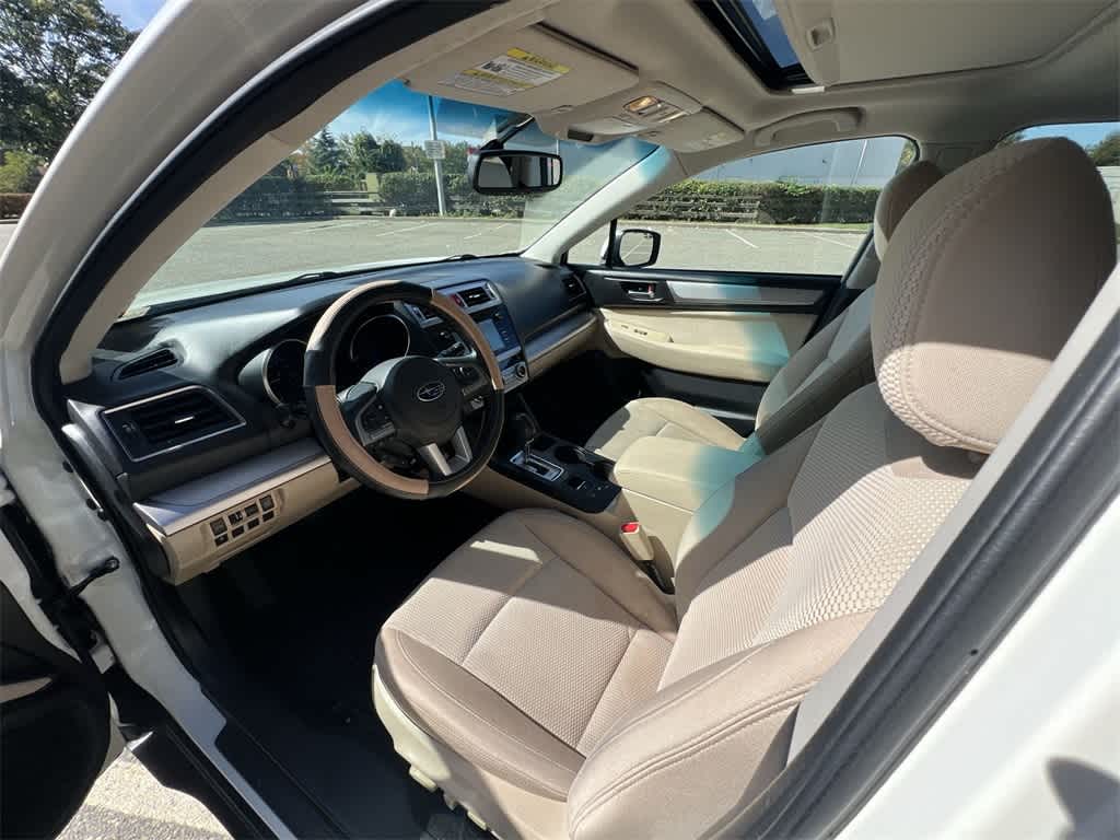 Thumbnail: 2015 Subaru Outback - 10