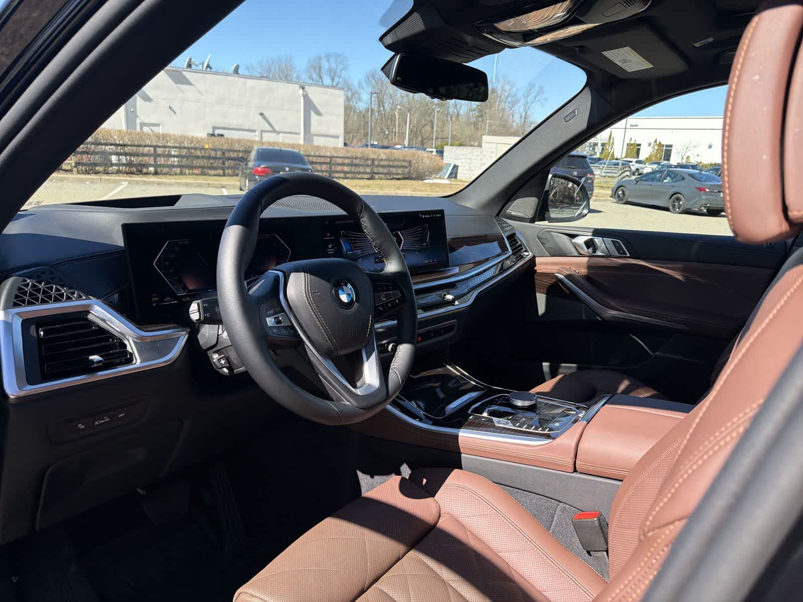 Thumbnail: 2026 BMW X5 - 10