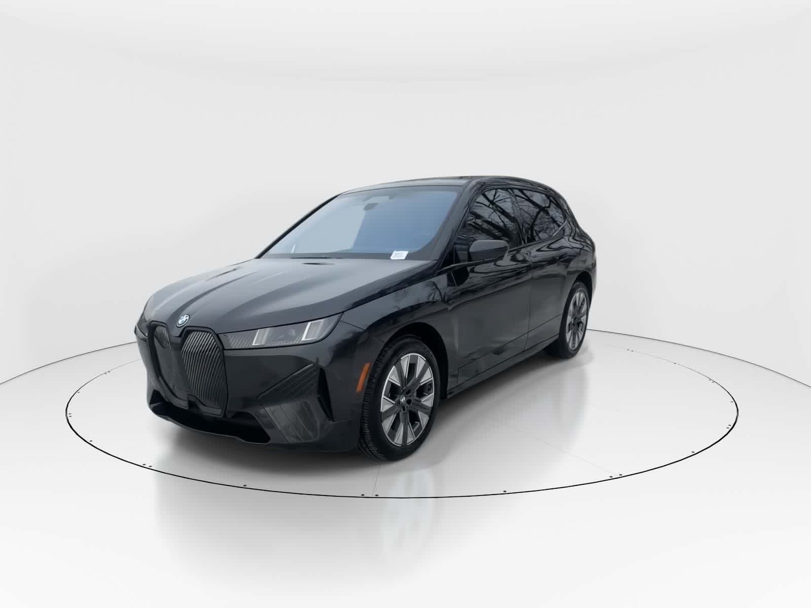 Thumbnail: 2026 BMW iX - 5