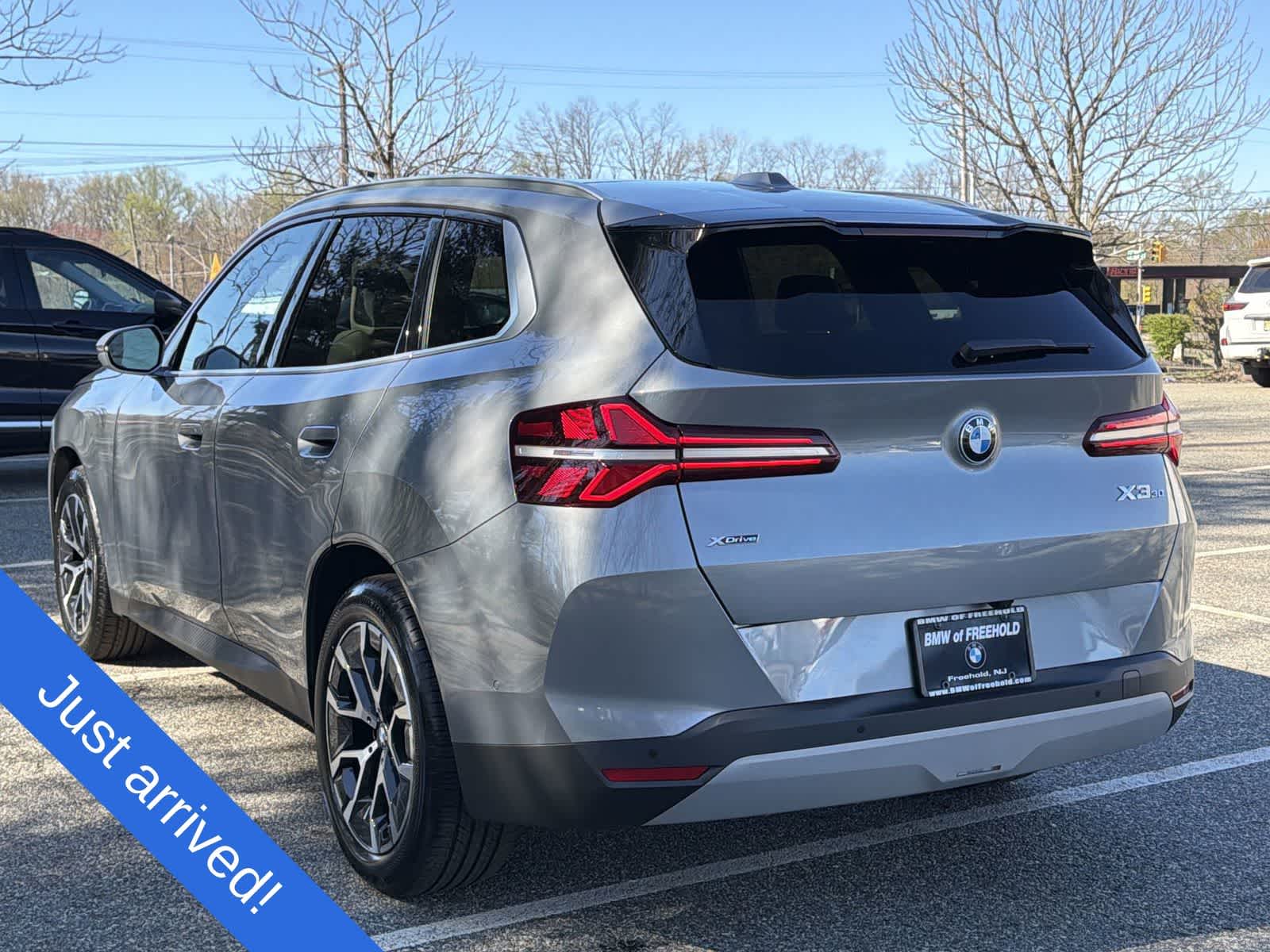 Thumbnail: 2025 BMW X3 - 12