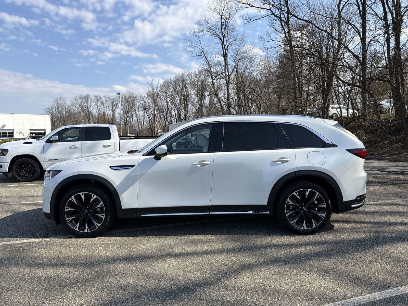 Thumbnail: 2024 Mazda CX-90 - 11