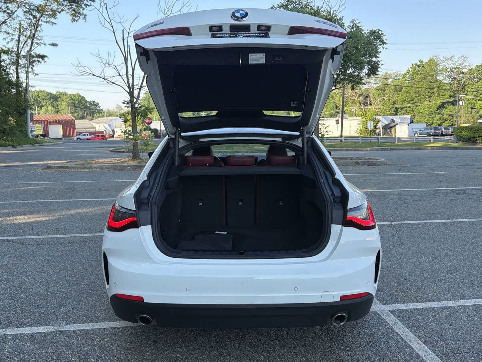 Thumbnail: 2024 BMW 4 Series - 27