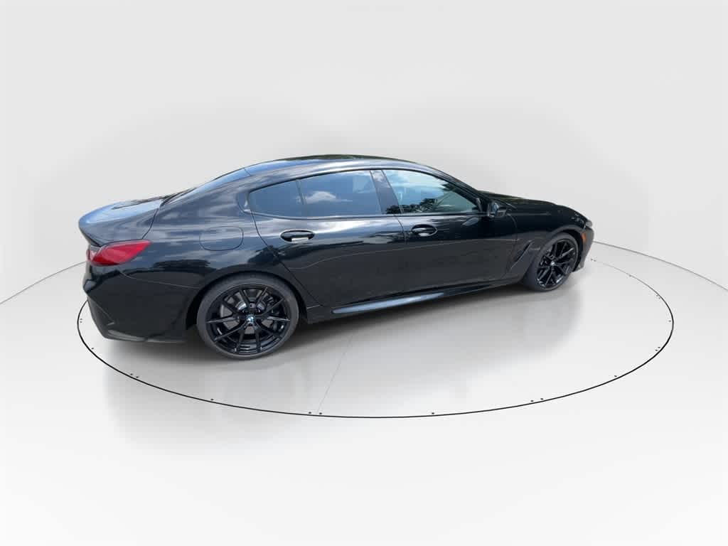 Thumbnail: 2024 BMW 8 Series - 9