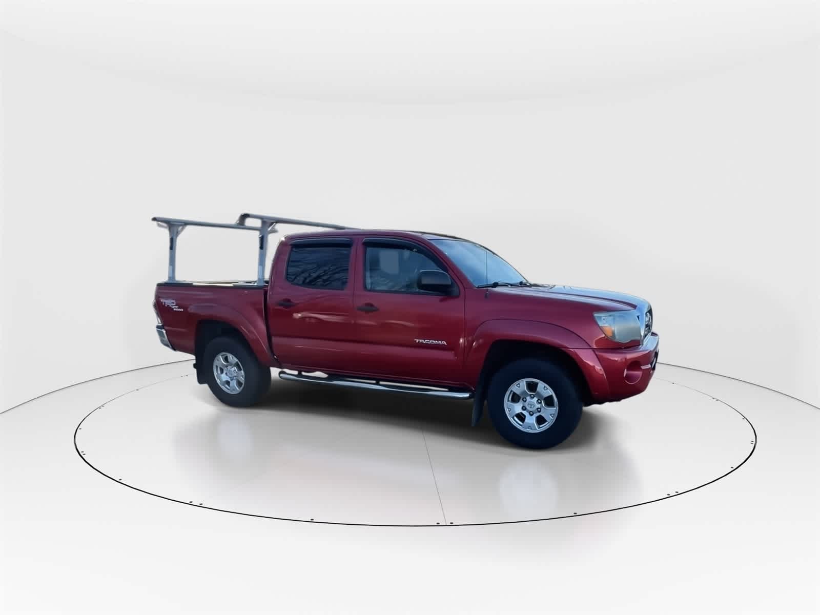 Thumbnail: 2010 Toyota Tacoma - 3