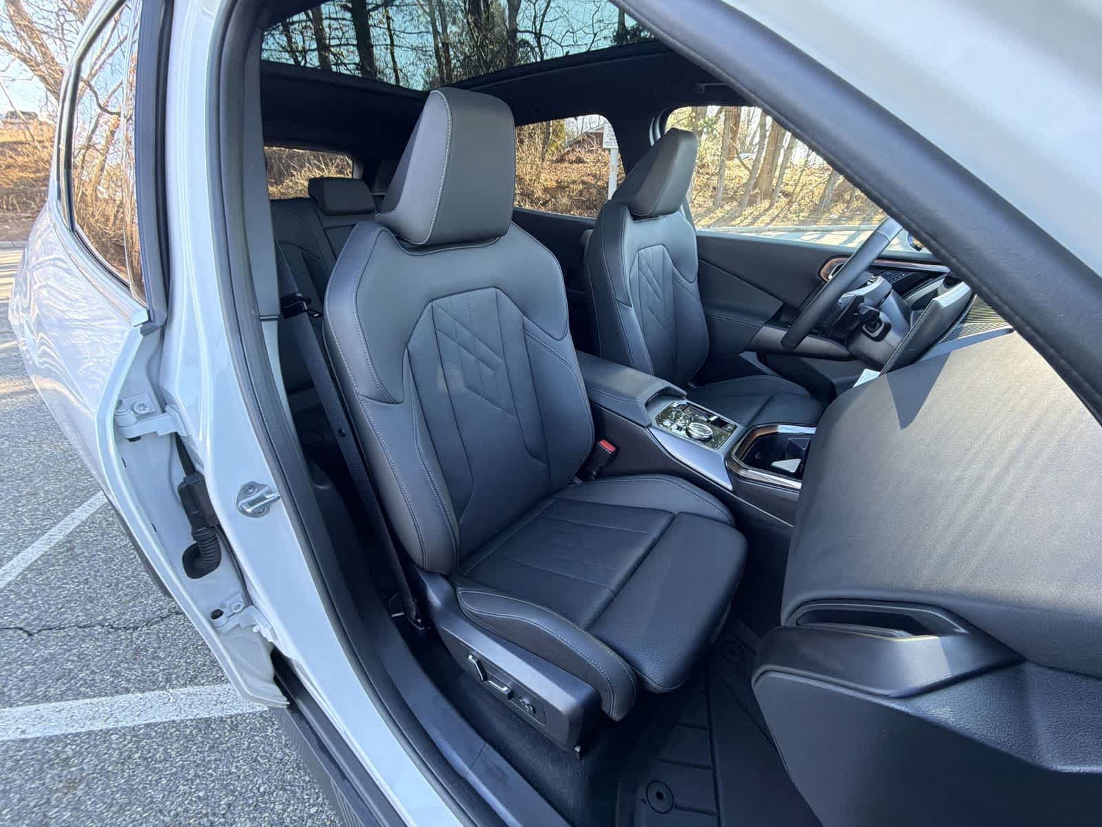 Thumbnail: 2025 BMW X3 - 22