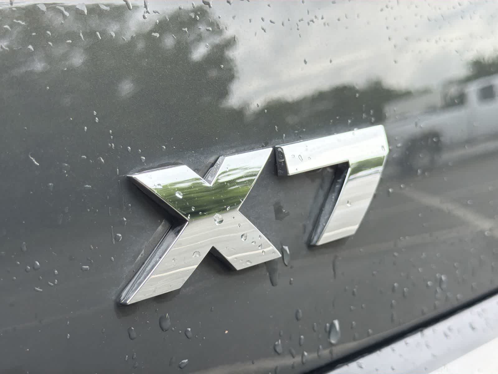 Thumbnail: 2025 BMW X7 - 14
