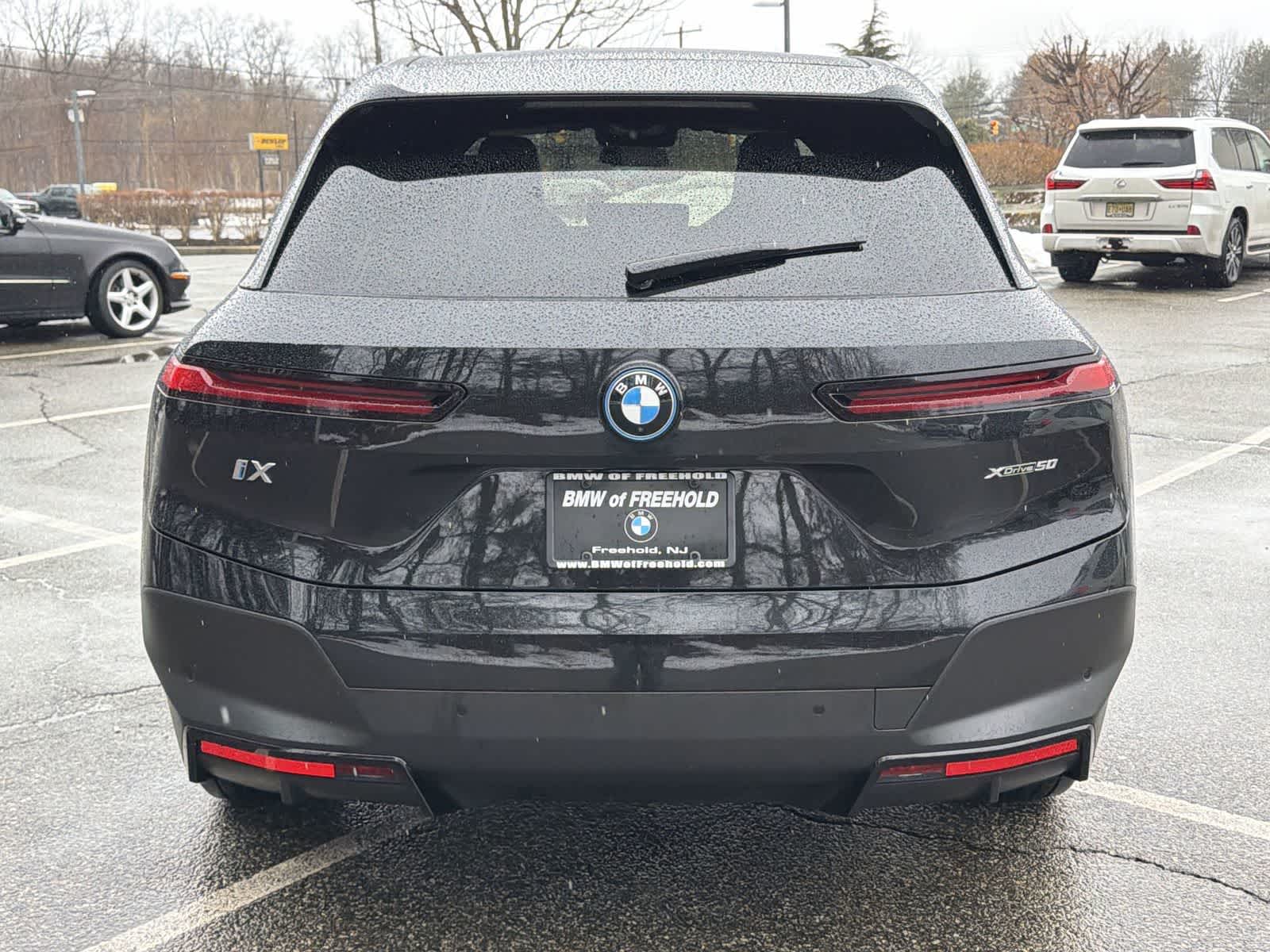 Thumbnail: 2024 BMW iX - 13