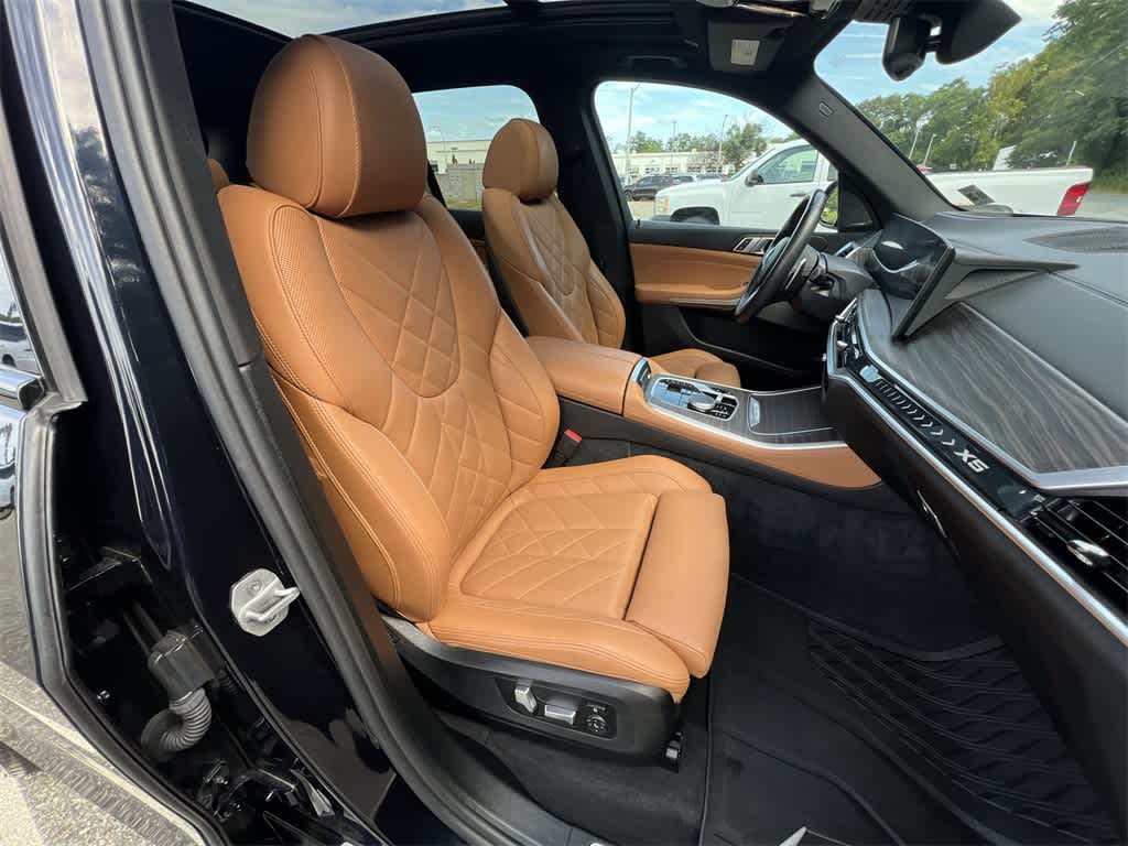 Thumbnail: 2024 BMW X5 - 22