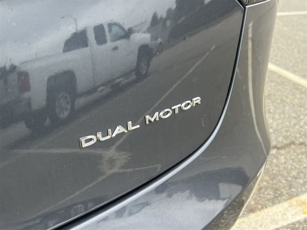 Thumbnail: 2018 Tesla Model 3 - 15
