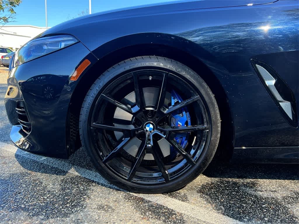 Thumbnail: 2025 BMW 8 Series - 16