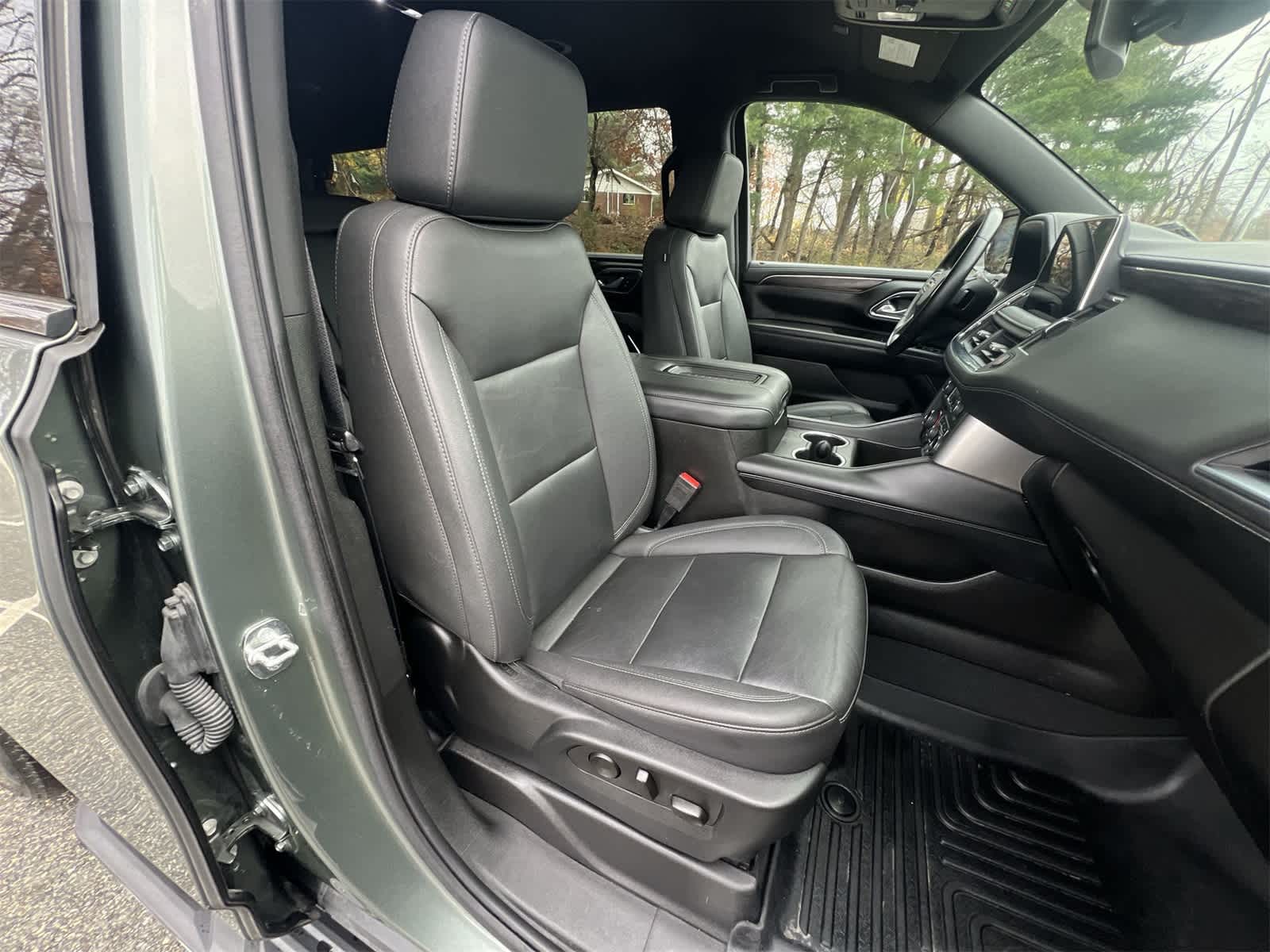 Thumbnail: 2023 Chevrolet Tahoe - 22