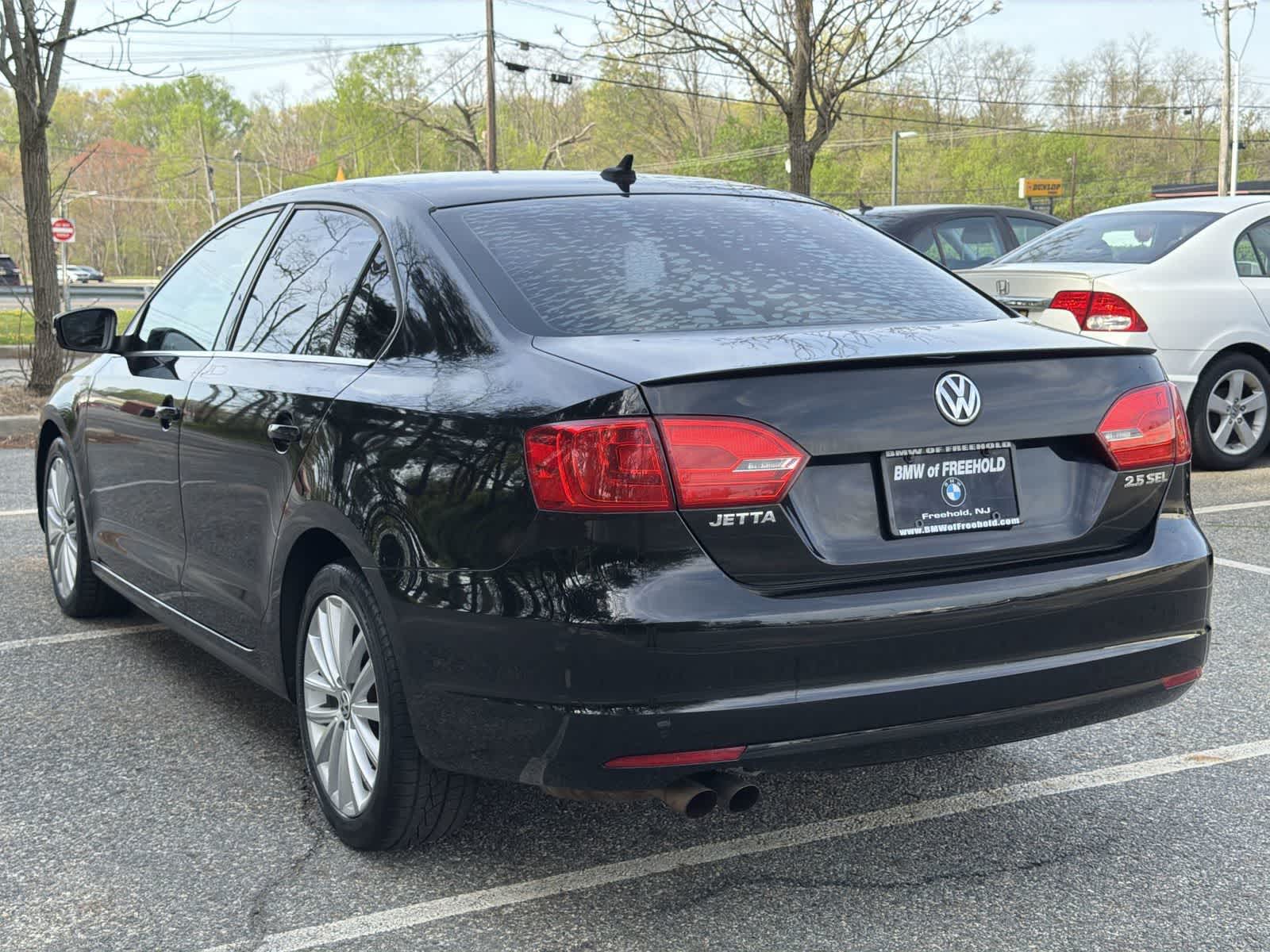 Thumbnail: 2013 Volkswagen Jetta - 12
