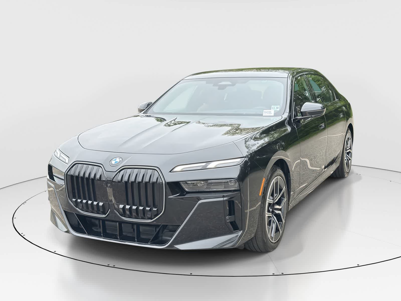 2026 BMW 7 Series 740i xDrive Sedan's photo