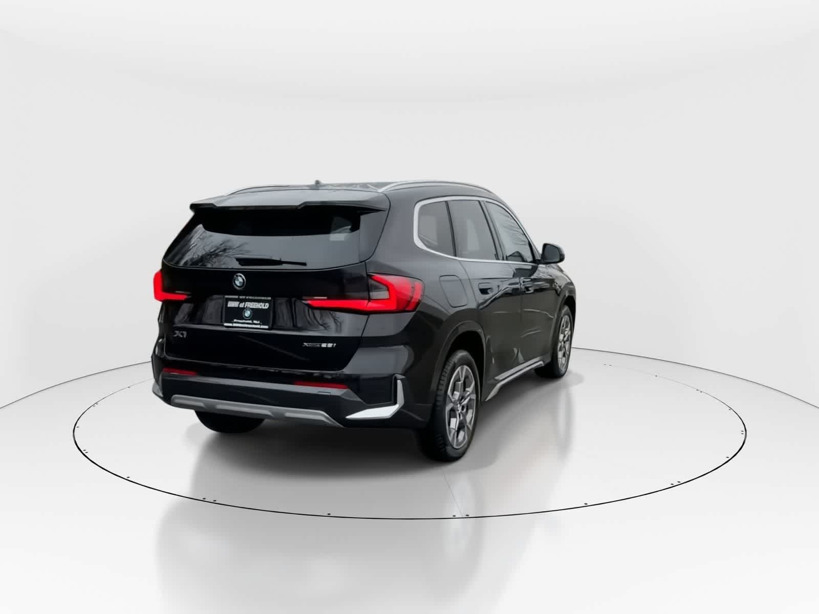 Thumbnail: 2025 BMW X1 - 3